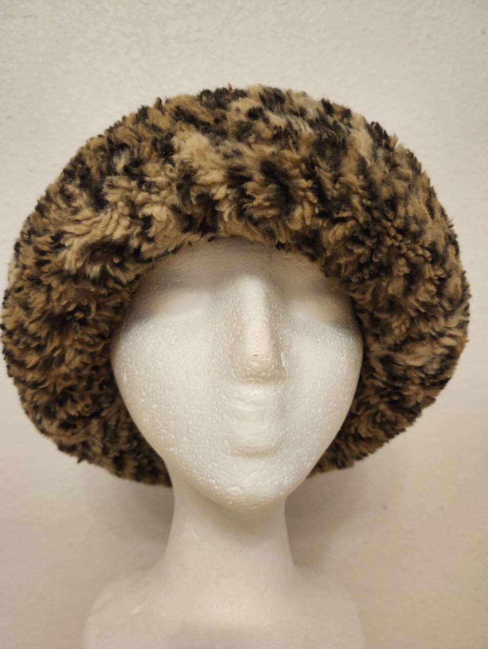 Ben Berger Faux Fur Bucket Hat in Brown Leopard Print